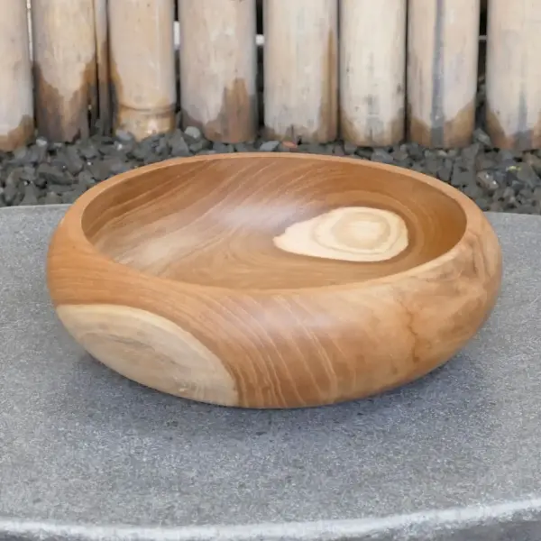 Product image 1 of the product “Wooden bowl, made of teak wood, 15 cm dia. ”